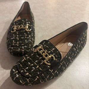 Patrizia Chic Emerald Green Tweed Loafers with Gold Chain Accent